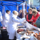 Régmúlt idők disznóvágási hangulatát idézték fel a városközpontban