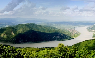 A Duna fontos szerepet kap a közlekedési stratégiában