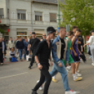 Együtt bolondoztak a végzős diákok