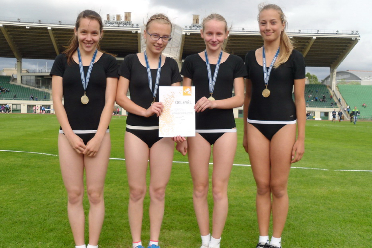 A diákolimpián bizonyítottak a KÖÁI atlétái